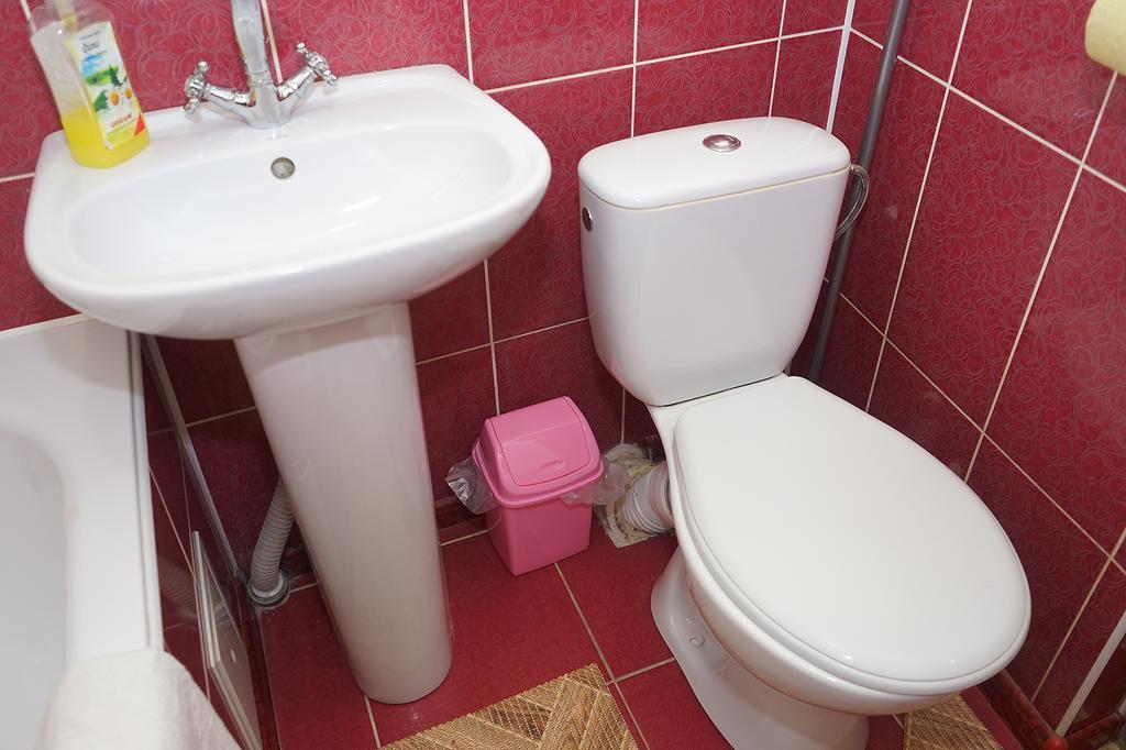 Apartment On Kniaziv Koriatovychiv 카미야네치포딜시키 외부 사진