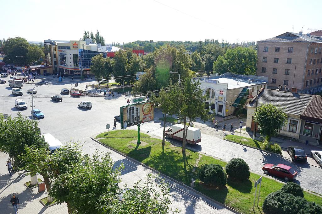 Apartment On Kniaziv Koriatovychiv 카미야네치포딜시키 외부 사진